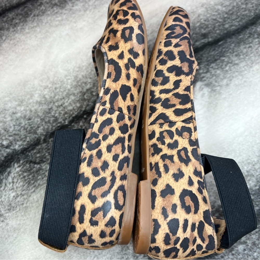 Elephantito Melissa Leopard Print Suede Flats - Picture 3 of 8